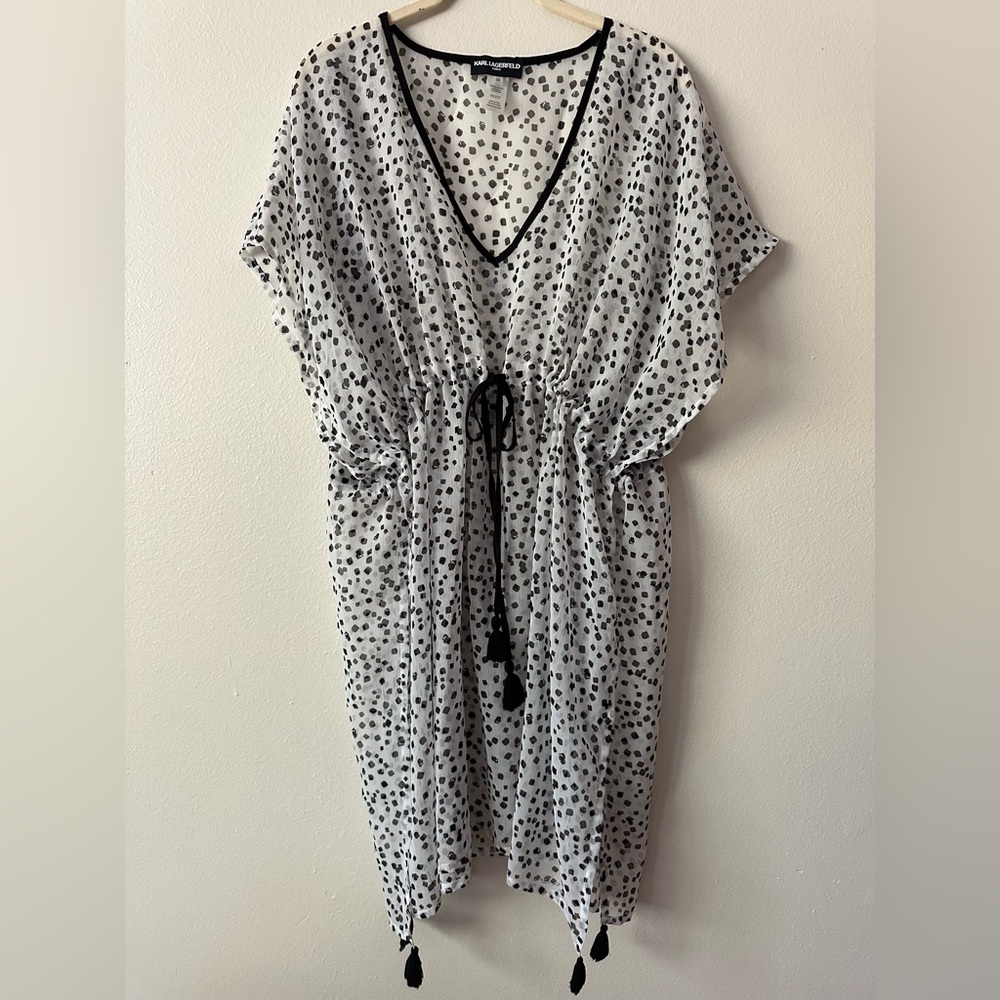 Karl Lagerfeld swimsuit coverup OS. “Scattered Squares” Side-side 31.5” B2H 35”